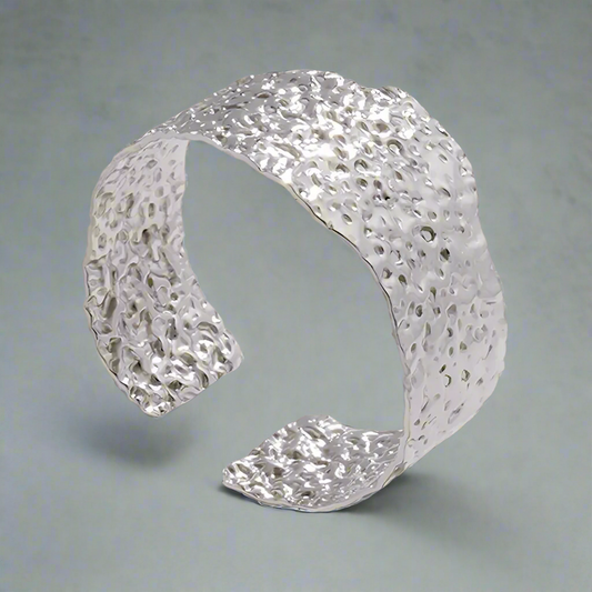 Glamourous Bold Cuff