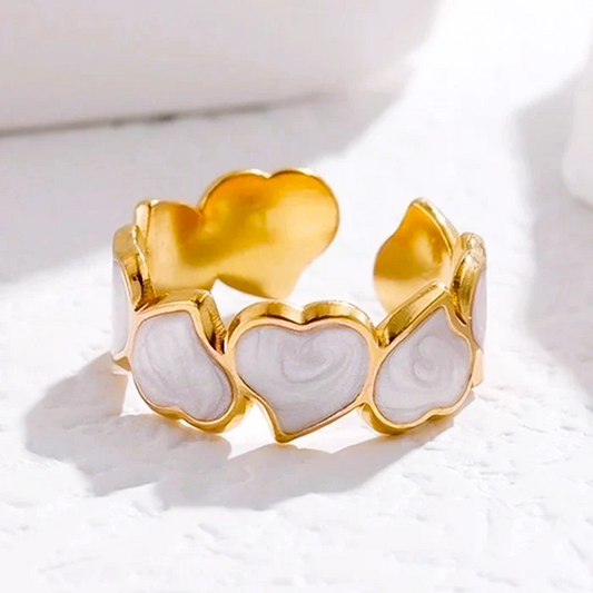 Golden Leafheart Ring